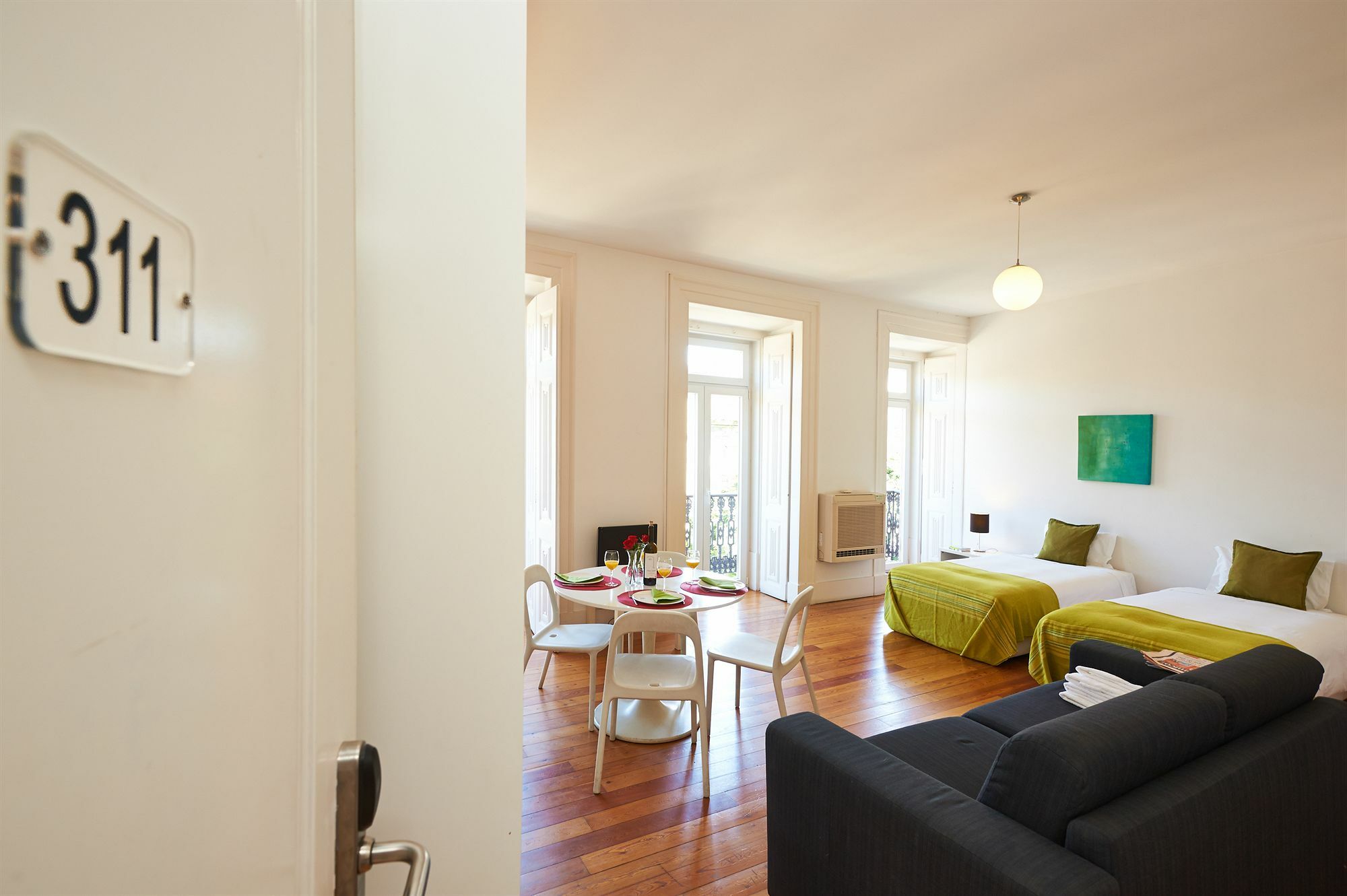 Hello Lisbon Conde Barao Apartments Luaran gambar
